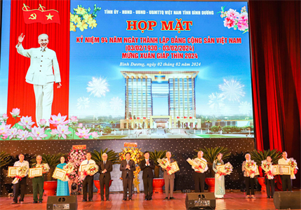 Tỉnh Bình Dương họp mặt mừng Đảng, mừng xuân Giáp Thìn 2024
