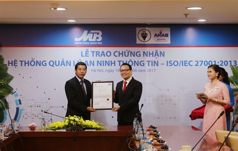 MB được Viện tiêu chuẩn Anh trao chứng chỉ ISO/IEC 27001:2013