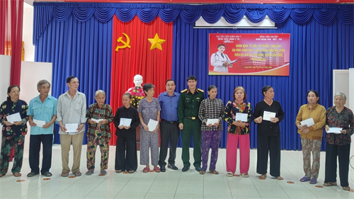 Bệnh viện Quân y 7A đẩy mạnh các hoạt động “Đền ơn đáp nghĩa” kỷ niệm ngày Thương binh – Liệt sỹ