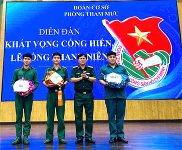 Đoàn cơ sở Phòng Tham mưu, Bộ CHQS tỉnh Bình Dương diễn đàn “Khát vọng cống hiến - Lẽ sống thanh niên”
