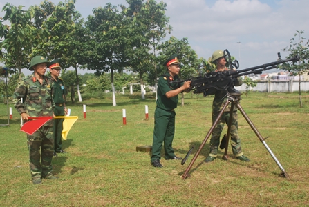 Hội thi Chủ nhiệm phòng không năm 2017: Bám sát điểm mới