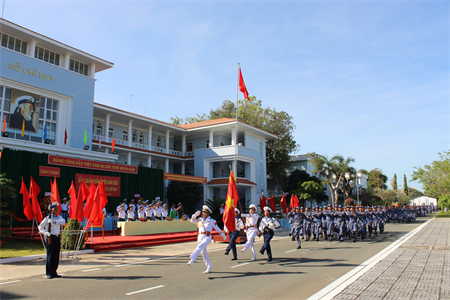 Vùng 2 Hải quân tổ chức Lễ ra quân huấn luyện năm 2025