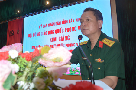 Tỉnh Tây Ninh khai giảng lớp bồi dưỡng kiến thức quốc phòng và an ninh đối tượng 3