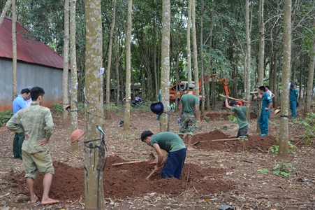 Tìm kiếm hài cốt liệt sĩ tại xã Thiện Hưng, huyện Bù Đốp, tỉnh Bình Phước