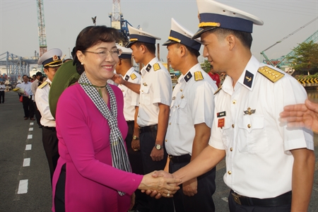 Trường Sa vững vàng nơi đầu sóng. Kỳ 1: Hành trình đến miền đất thiêng