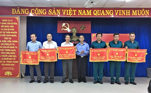 LLVT phường 15 và Tự vệ Trường Đại học Bách khoa hạng nhất Hội thao quốc phòng Quận 10 năm 2018