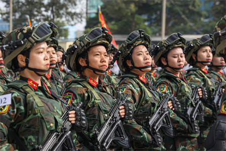 Hạn chế xe nhiều tuyến trung tâm TPHCM để phục vụ trận địa pháo mừng đại lễ 30-4.